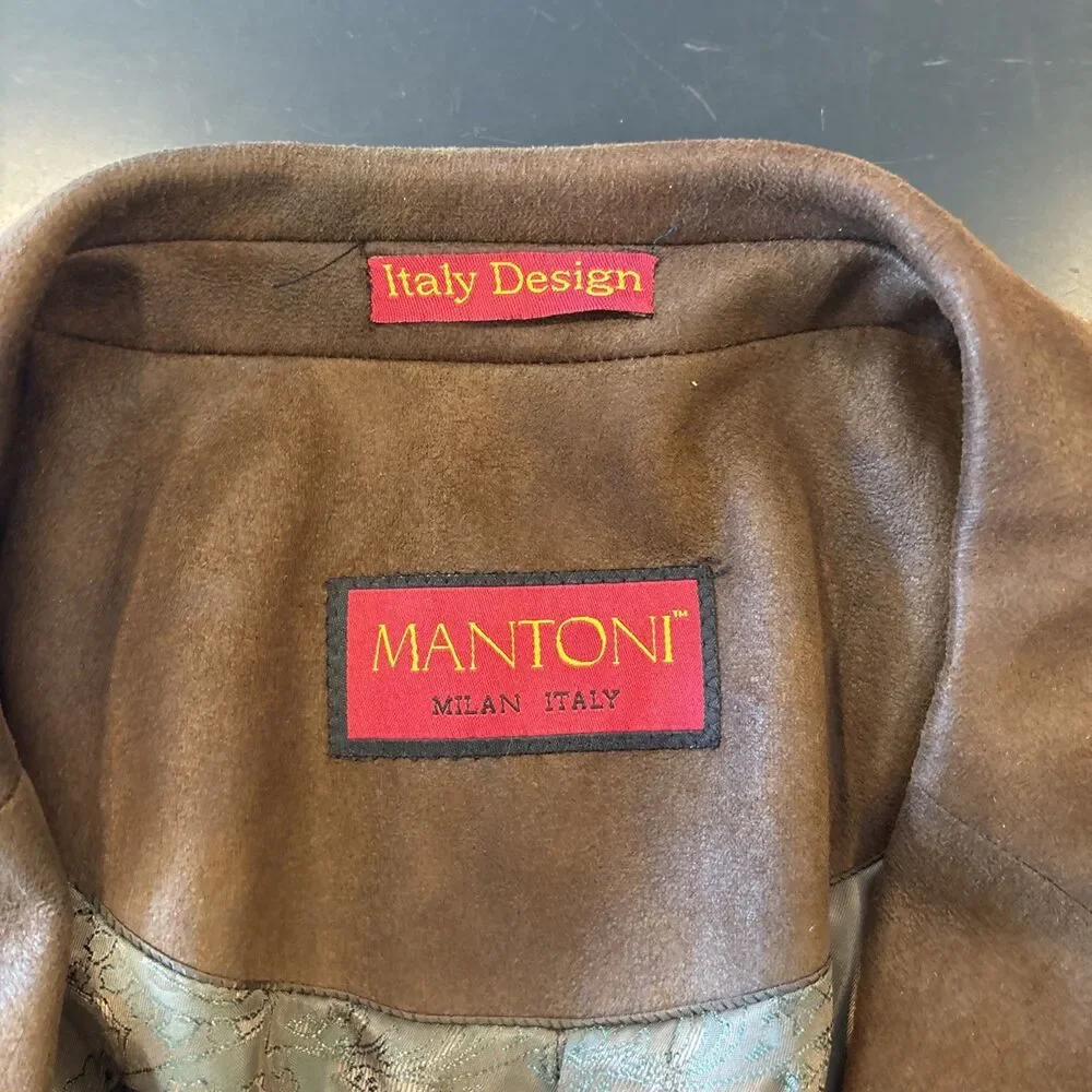 Mantoni Milan Italy very good